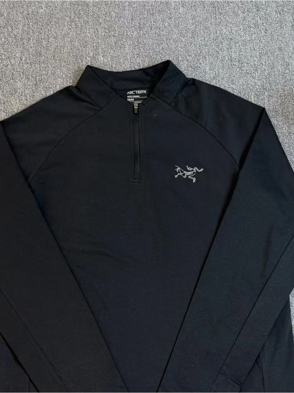 Arc'teryxx Men's Black Lightweight Quarter-Zip Shirt Jacket